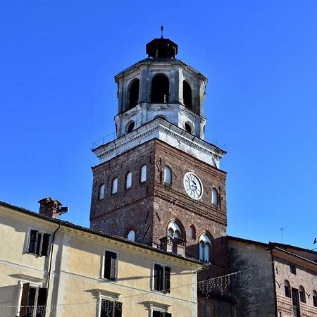 Apartamento Casa Al Convento Savigliano Exterior foto