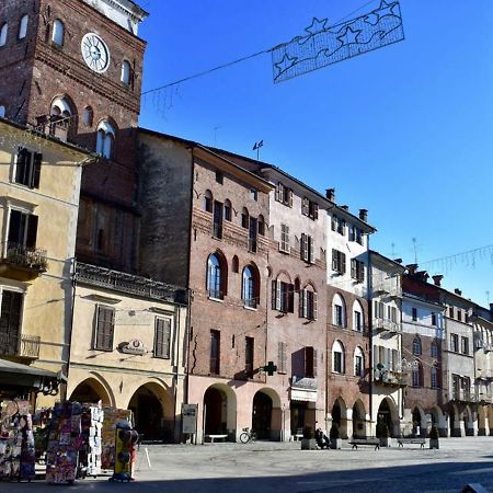 Apartamento Casa Al Convento Savigliano Exterior foto